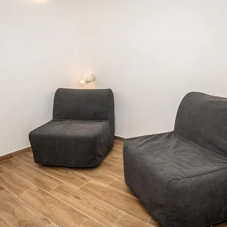 - Appusentu Apartman