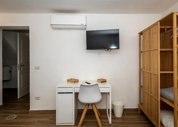 - Appusentu アパート *