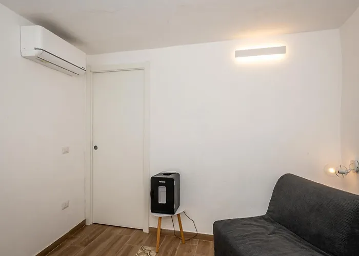 - Appusentu アパート